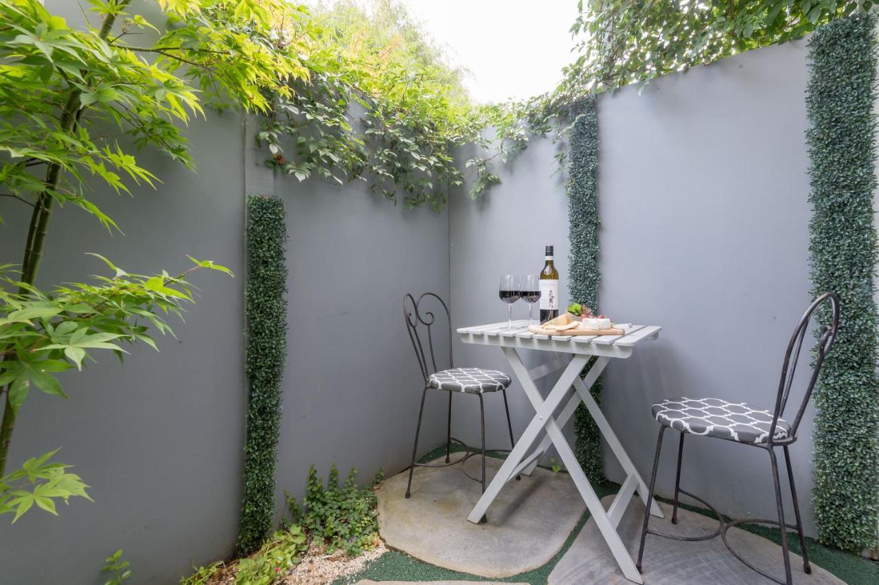 Sailaway Beach House Melbourne Exterior photo